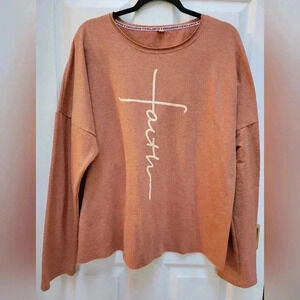 Exclusive Women's Faith Graphic Long Sleeve Cut off Sweatshirt Plus Size XXL